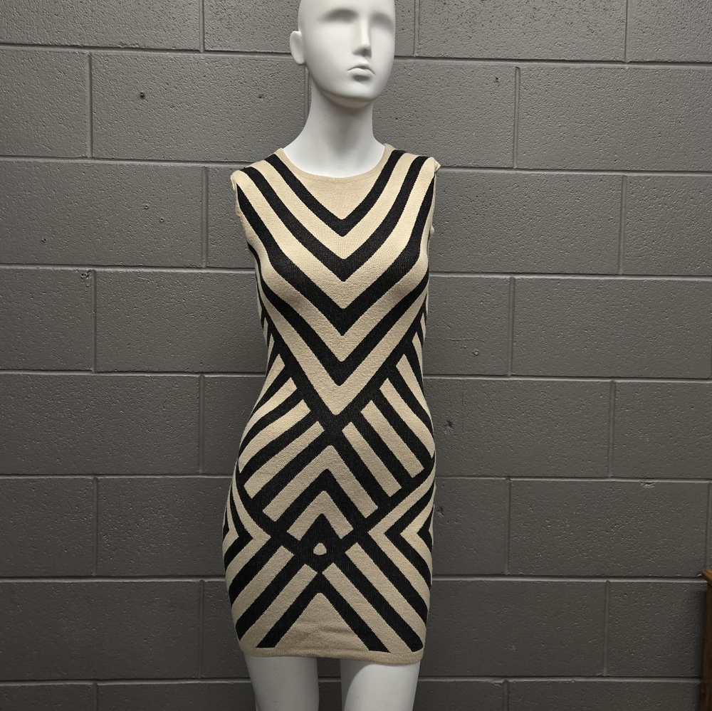 Women's Papillon Knit Midlength Geometric Dress